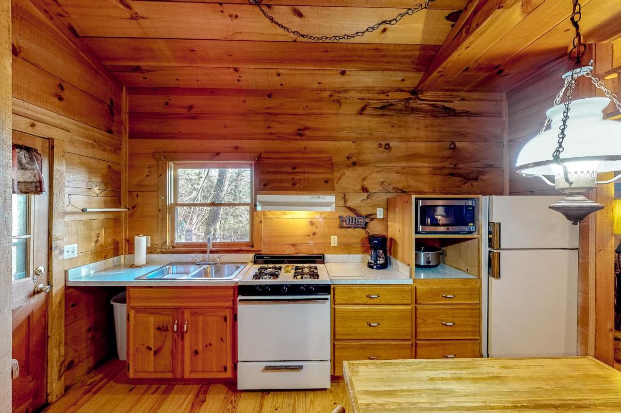 The Scaly Mountain Cabin Екстериор снимка