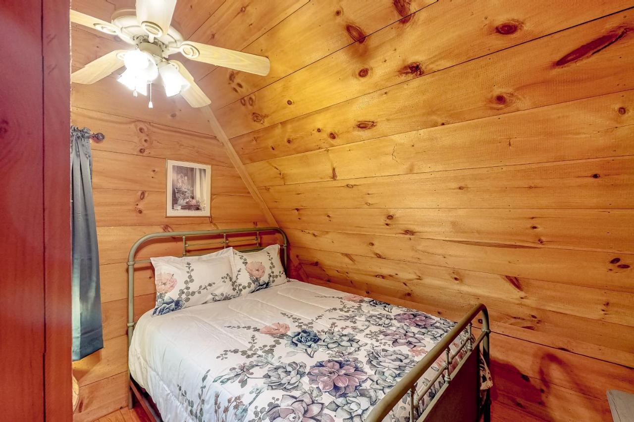 The Scaly Mountain Cabin Екстериор снимка