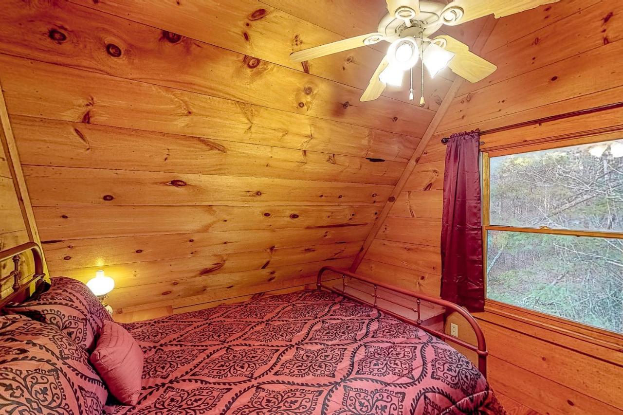 The Scaly Mountain Cabin Екстериор снимка