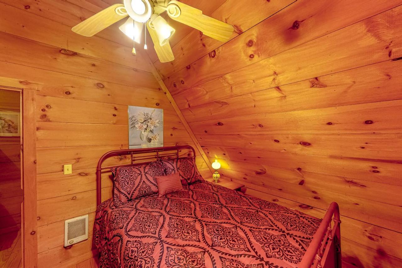 The Scaly Mountain Cabin Екстериор снимка